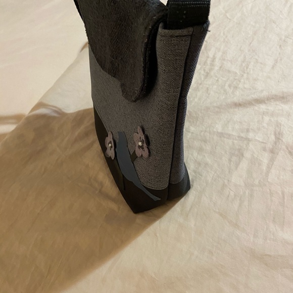 Handmade Crossbody Purse. - Picture 4 of 8